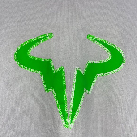 Nike Dri-FIT Rafa Nadal Tennis T-Shirt White Green DZ2639-100 Men's NEW - Picture 3 of 9